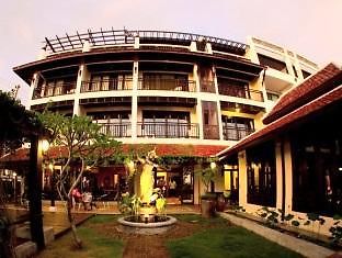 Baan Chaojom Hotel Pattaya Buitenkant foto